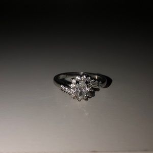 Diamond ring